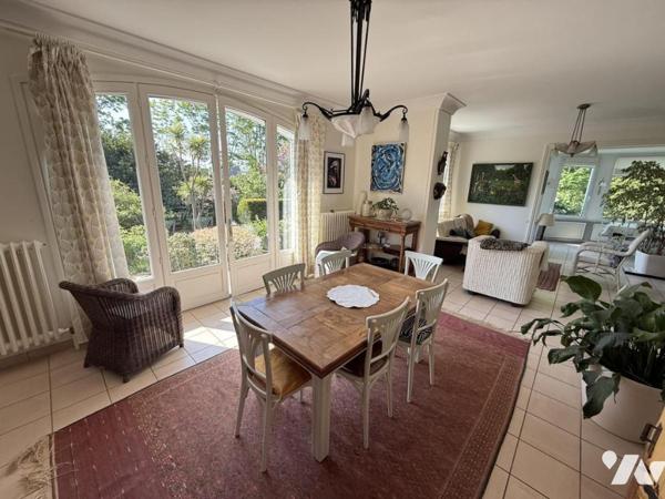 Maison avec magnifique jardin à CARTERET