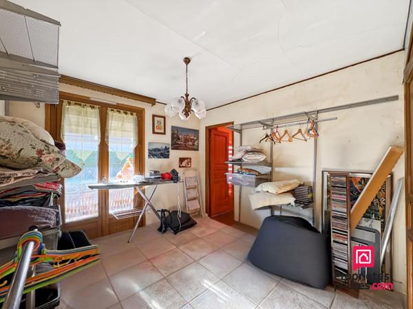 Pavillon sur sous sol 4 chambres avec jardin Courcelles les Semur