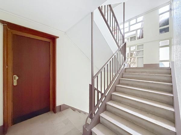A SAISIR T4 - 71 m² + Balcon + GARAGE !!!