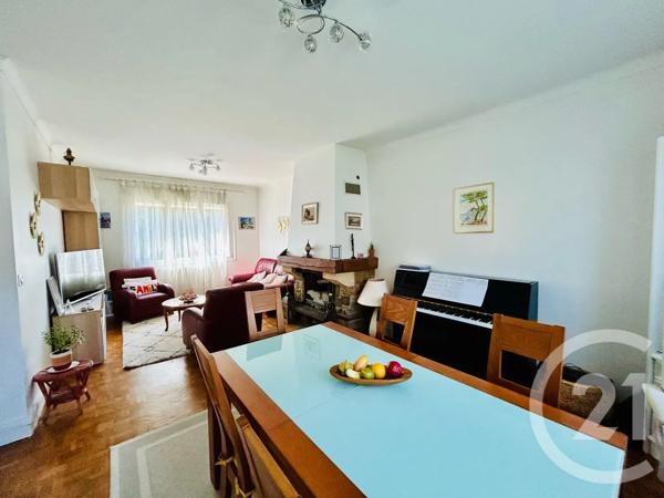 Maison à vendre  5 pièces - 100,13 m 2   L HAY LES ROSES  - 94