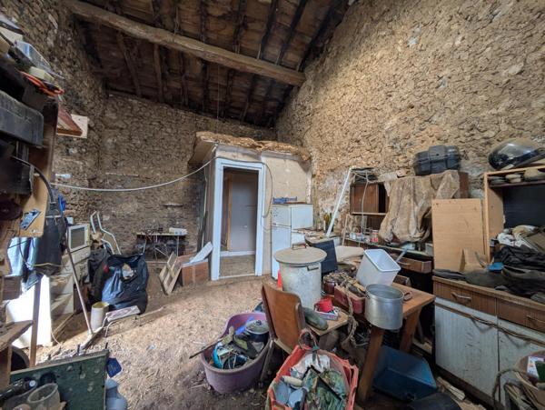 Maison à retaper entièrement