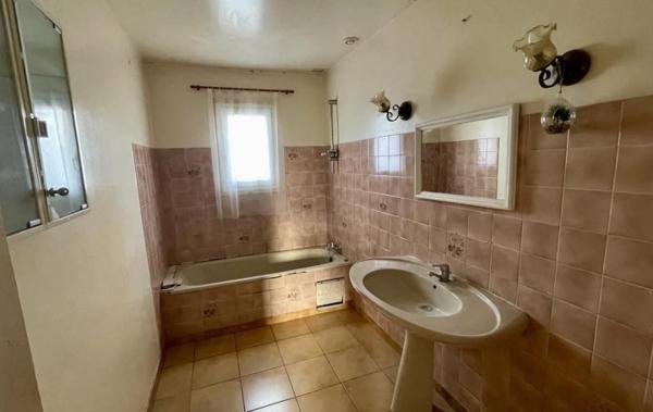 Vente Maison plain pied jardin Bessan   