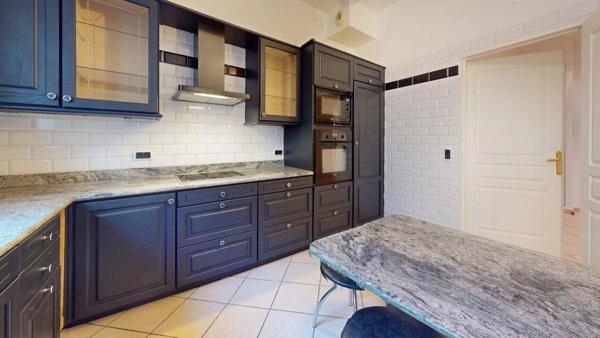 Appartement familial avec terrasse – Village d’Auteuil – 120,24 m²