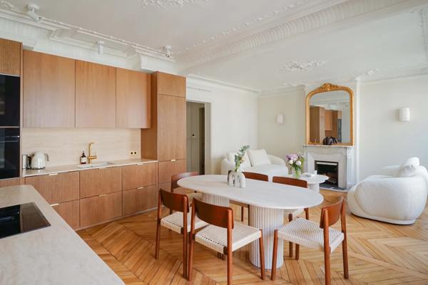 Appartement Paris 7 e - CHOMEL / BON MARCHÉ