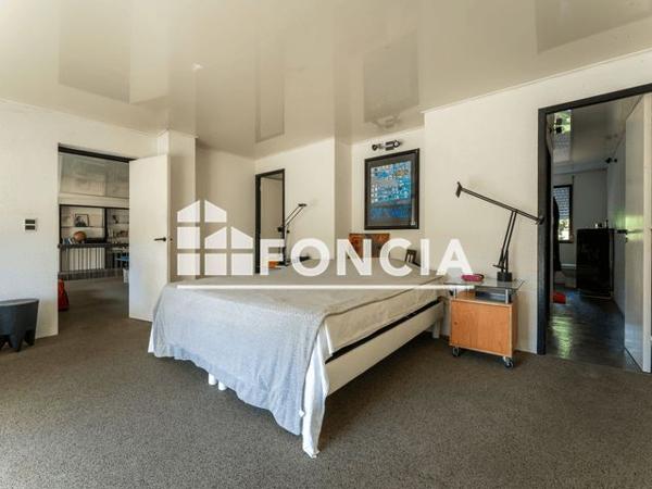 À vendre Maison 6 pièces 273.23 m² - Manduel 30129