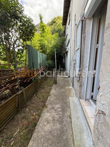 Location
                Maison68,23 m² - 3 Pièces -
                    AGEN (47000)