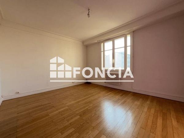 Location Appartement 5 pièces 94.05 m² - 20 RUE DOMREMY Lyon 69003