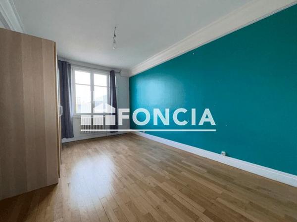 Location Appartement 5 pièces 94.05 m² - 20 RUE DOMREMY Lyon 69003