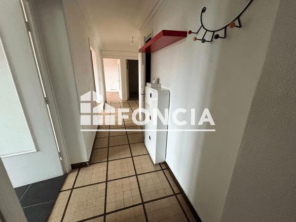 Location Appartement 5 pièces 94.05 m² - 20 RUE DOMREMY Lyon 69003