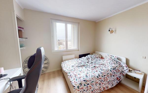 Appartement à vendre    4 pièces • 76,32 m2 Lyon 8