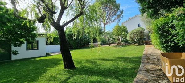 Maison d’architecte 5 pièces de 175 m² à Le Rouret (06650)