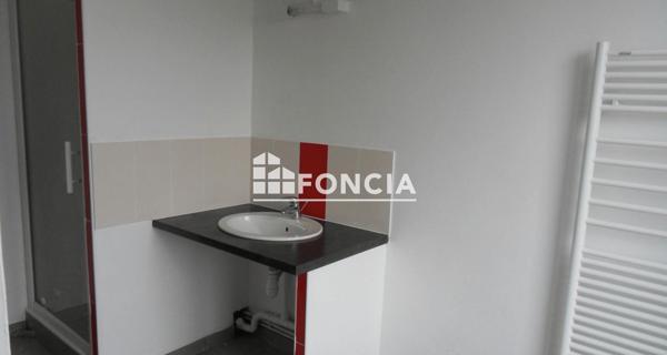 Location Appartement 3 pièces 61.68 m² - La Rochelle 17000