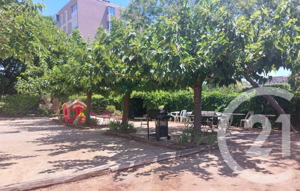 Appartement F5 à vendre  5 pièces - 92,13 m2 LA GARDE - 83