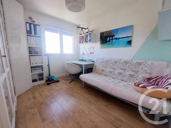 Appartement F5 à vendre  5 pièces - 92,13 m2 LA GARDE - 83