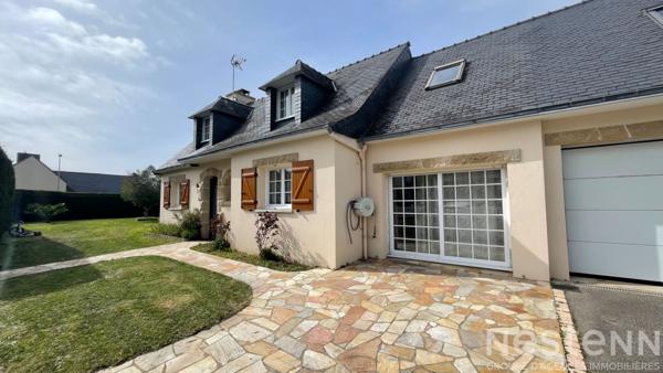 QUIBERON - Vente Maison avec 4 chambres et grand garage, quartier calme et résidentiel