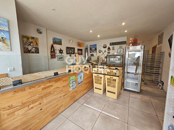 À vendre -FONDS DE COMMERCE BOULANGERIE de 81 m² à Leucate