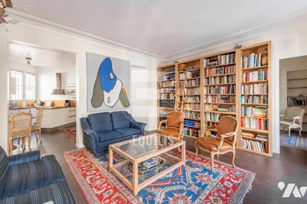 Appartement traversant de 98 m² – 2 chambres – Charme de l’ancien – Rue La fayette