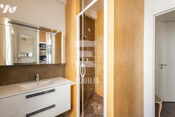 Appartement traversant de 98 m² – 2 chambres – Charme de l’ancien – Rue La fayette