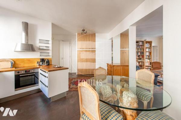 Appartement traversant de 98 m² – 2 chambres – Charme de l’ancien – Rue La fayette
