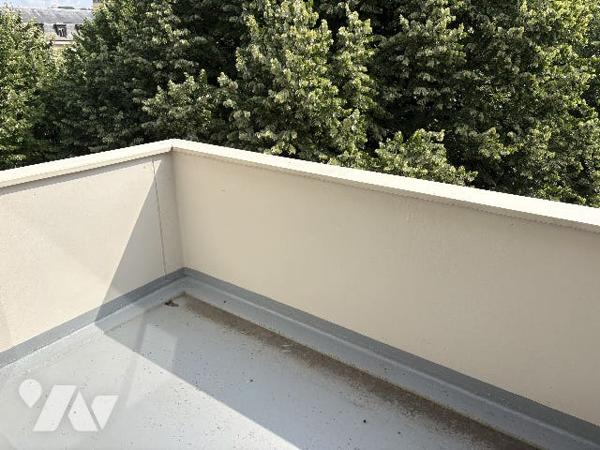 T3, ACCESSIBLE ASCENSEUR, AVEC TERRASSE ET PARKING