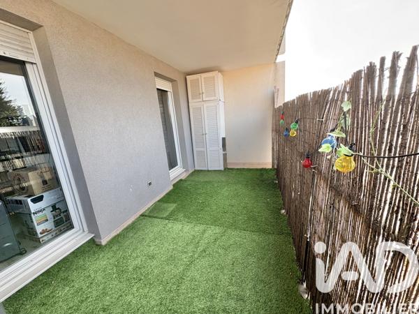 Appartement à vendre 2 pièces 40 m² Nîmes-Saint-Césaire