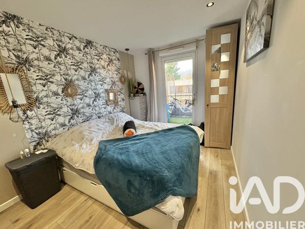 Appartement à vendre 2 pièces 40 m² Nîmes-Saint-Césaire