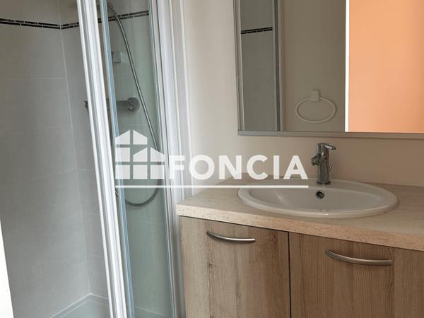 Location Appartement 4 pièces 95.49 m² - 5 RUE ALBERT THIERRY Montargis 45200