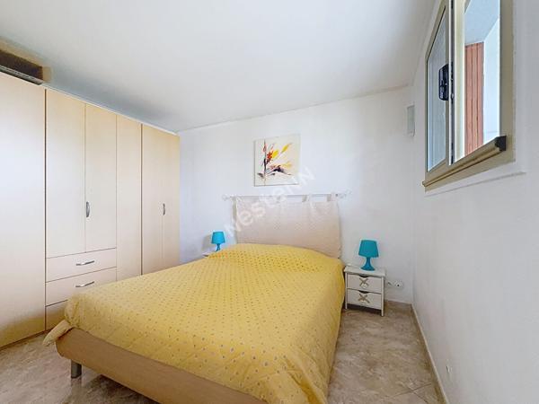 Charmant Appartement 2 pièces à vendre à Six Fours Les Plages - Bord de Mer !