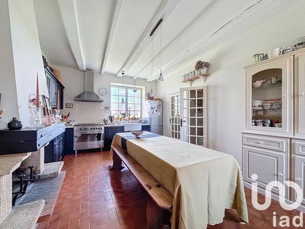 Domaine 6 pièces de 541 m² à Dol-de-Bretagne (35120)