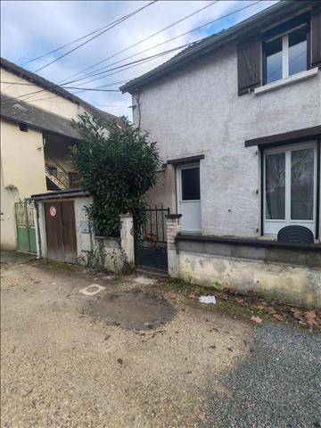 Maison à vendre |  Nazelles-Négron |  3 pièces | 90 m²