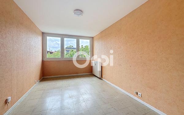 Appartement à vendre    2 pièces • 46,82 m2 Limoges