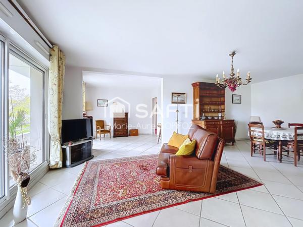 Résidence de standing, 2 stationnements, terrasse