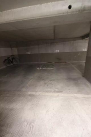 Location                                                      Garage
                        
                                                            à Asnières-sur-Seine