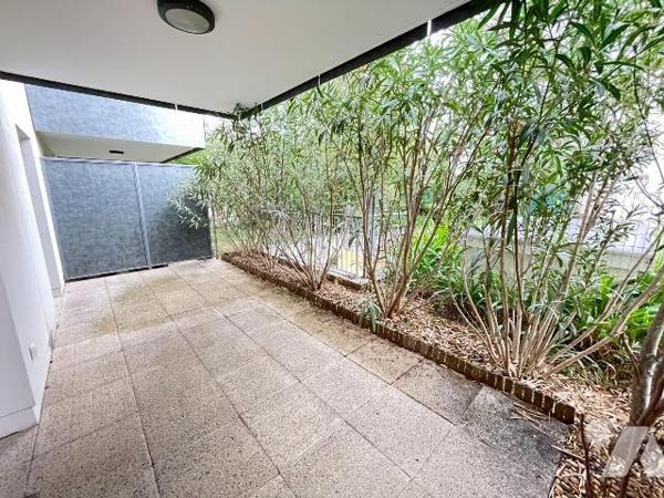 A vendre - Manosque (04) - Alpes de Haute Provence: T2 d'env 38,35 m² situé au rez-de-chaussée ...