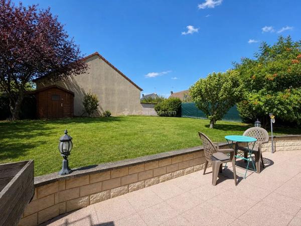 Vente                                                      Maison
                        
                     4 pièces                      82 m2                     à Meaux