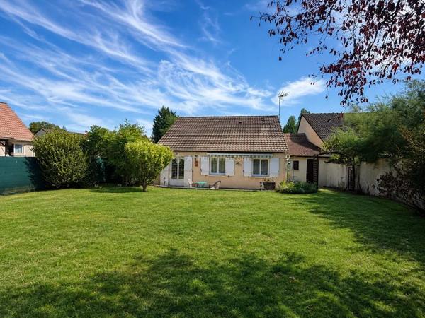 Vente                                                      Maison
                        
                     4 pièces                      82 m2                     à Meaux