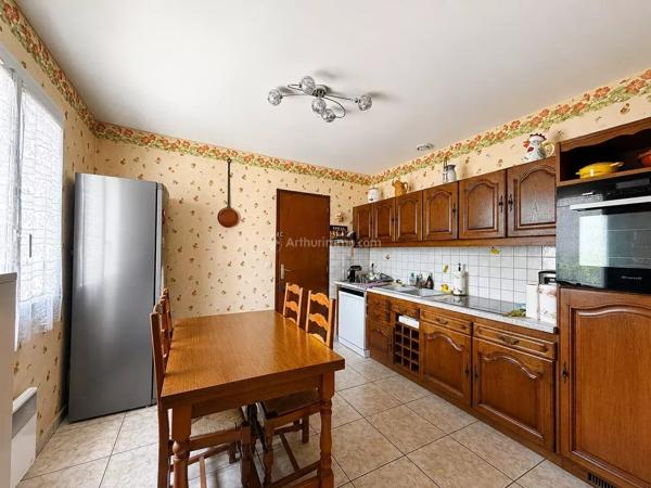 Vente                                                      Maison
                        
                     4 pièces                      82 m2                     à Meaux