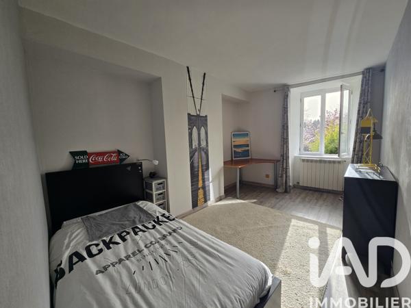 Maison à vendre 8 pièces 175,07 m² Saint-Hilarion