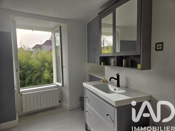 Maison à vendre 8 pièces 175,07 m² Saint-Hilarion