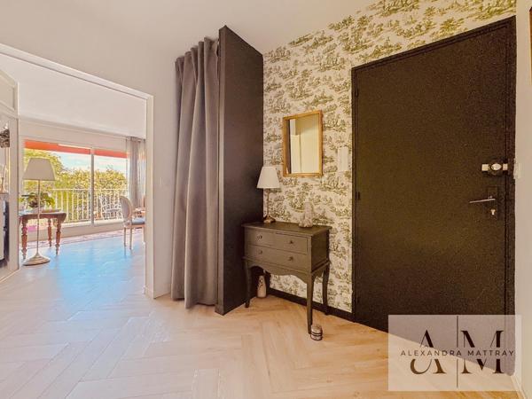 Appartement T5 refait à neuf centre de Caudéran