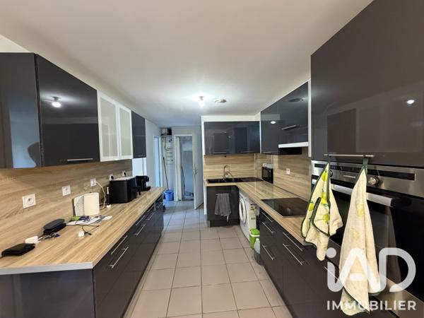 Maison à vendre 3 pièces 190 m² Valgelon-La Rochette
