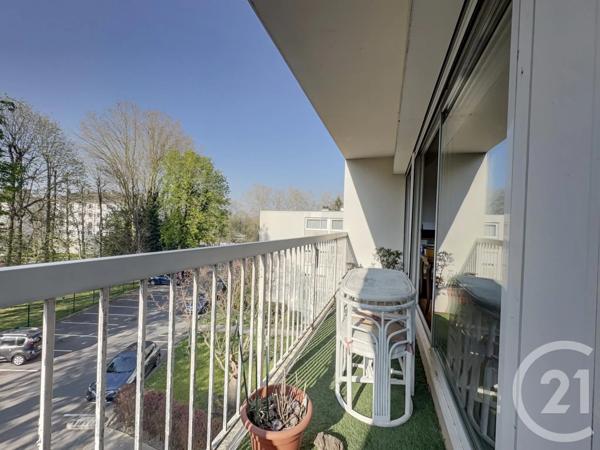 Appartement F3 à vendre  3 pièces - 66,80 m 2   BOUGIVAL  - 78