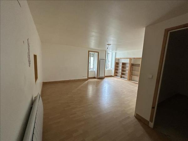Maison à vendre |  Argenton-sur-Creuse |  7 pièces | 162 m²