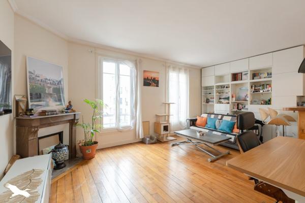 Appartement 369 000 € Clichy 2 p 47,6 m² DPE E