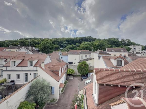 Appartement F4 à vendre  4 pièces - 93,93 m 2   BOUGIVAL  - 78