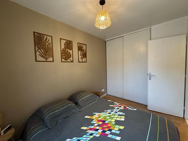 À louer - Superbe T2 meublé avec vue sur le Canal de Rompsay à LA ROCHELLE