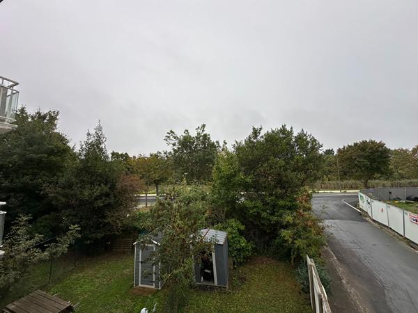 À louer - Superbe T2 meublé avec vue sur le Canal de Rompsay à LA ROCHELLE