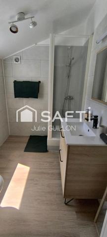 Studio meublé en mezzanine avec jardin–Clé en main