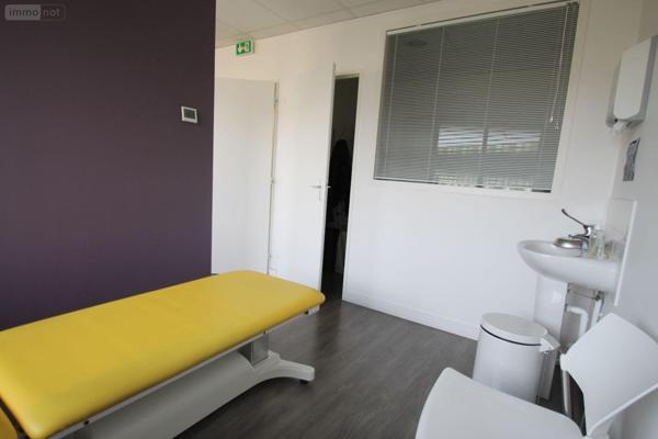 Local professionnel à vendre à Chalon-sur-Saône en Saône-et-Loire (71100), ref : 13783/446   
HOPITAL