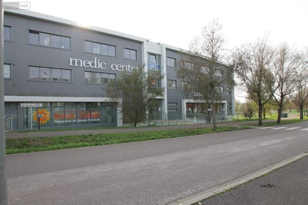 Local professionnel à vendre à Chalon-sur-Saône en Saône-et-Loire (71100), ref : 13783/446   
HOPITAL